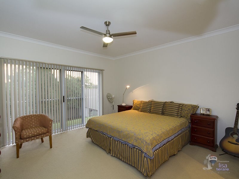 13 Rivervista Street, Riverhills QLD 4074