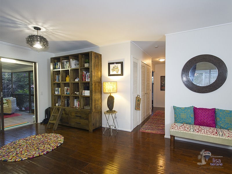 3 Halyard Street, Jamboree Heights QLD 4074