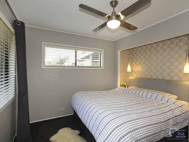 3 Halyard Street, Jamboree Heights QLD 4074