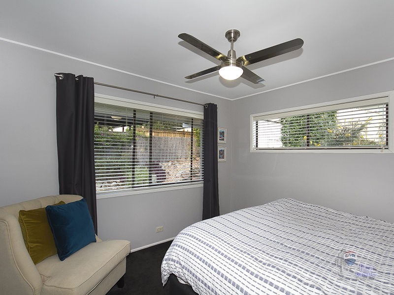 3 Halyard Street, Jamboree Heights QLD 4074