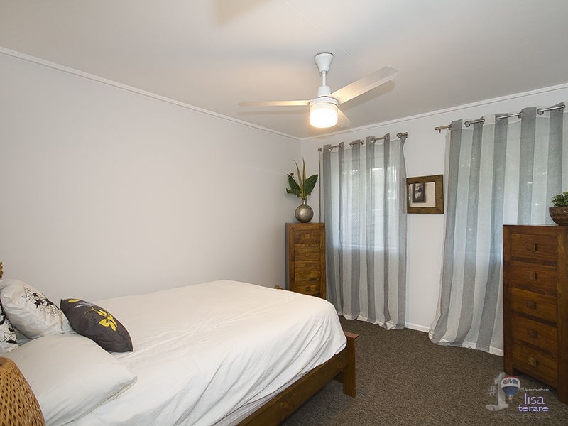 3 Halyard Street, Jamboree Heights QLD 4074