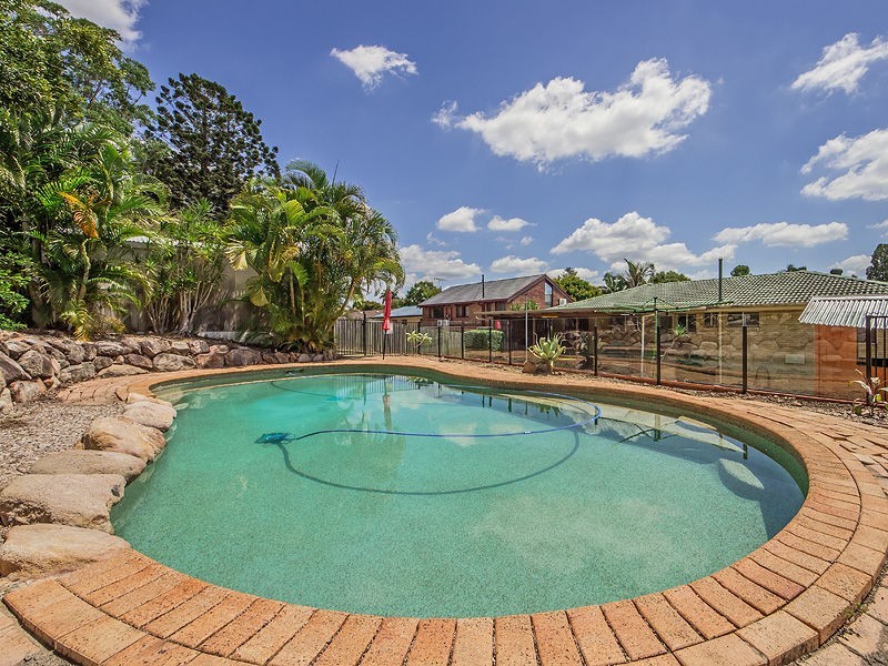 10 Gareel Street, Jindalee QLD 4074