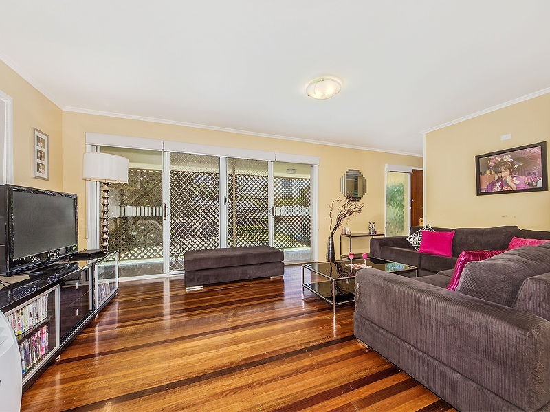 10 Gareel Street, Jindalee QLD 4074