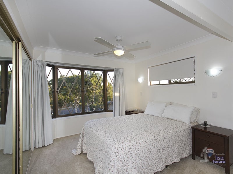 24 Maribor Street, Westlake QLD 4074