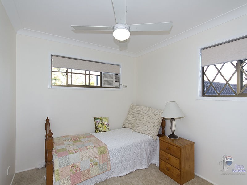 24 Maribor Street, Westlake QLD 4074