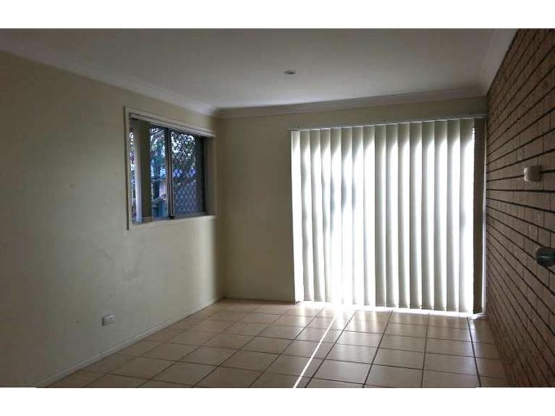 10 MacFarlane Street, Riverhills QLD 4074