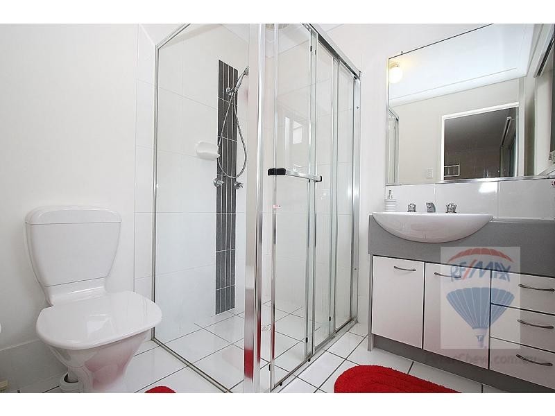 19 336 King Avenue, Durack QLD 4077