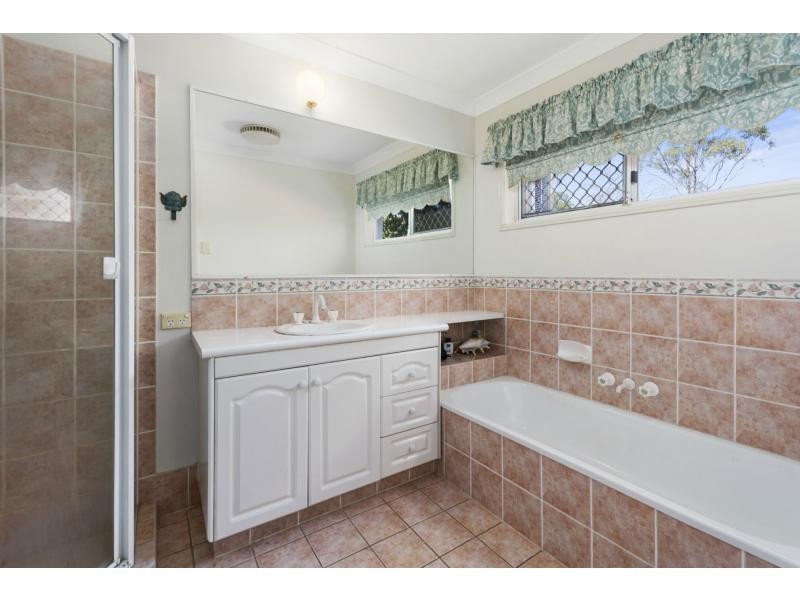 38 Debussy Place, Mount Ommaney QLD 4074