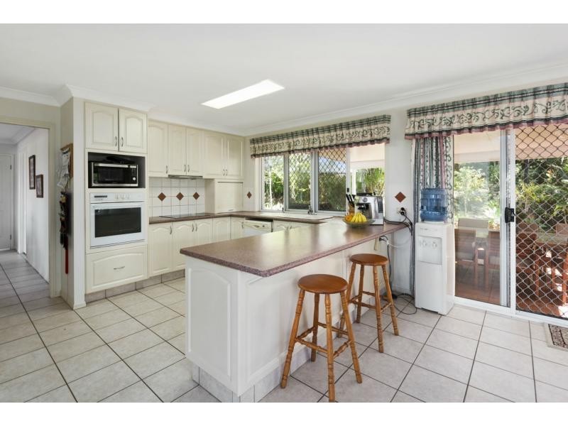 38 Debussy Place, Mount Ommaney QLD 4074