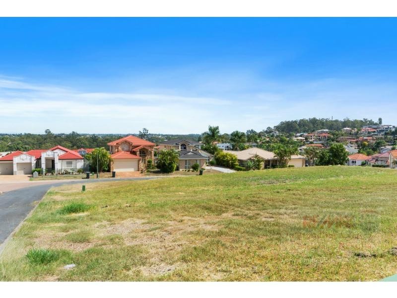 Mount Ommaney QLD 4074