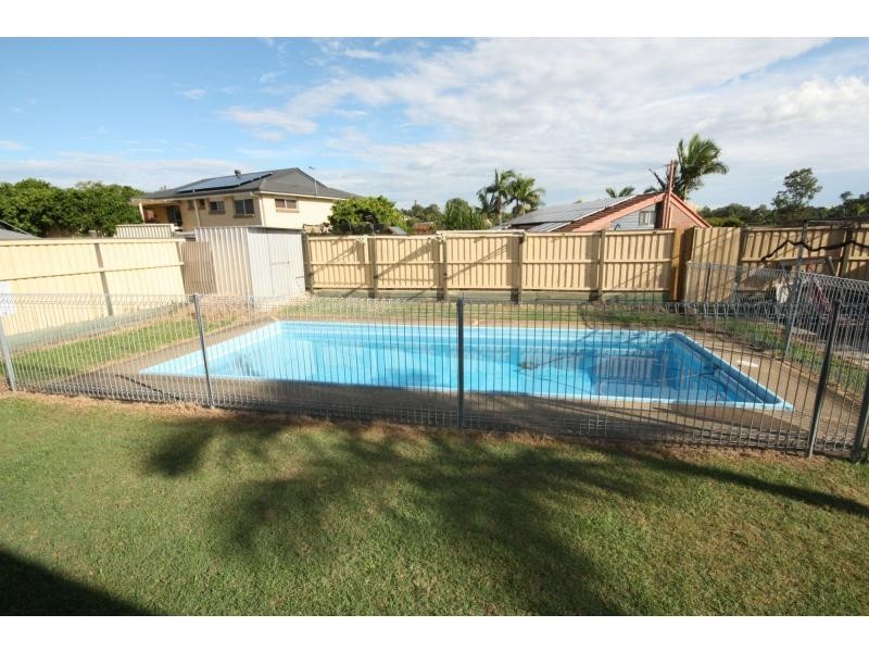 6 Halyard Street, Jamboree Heights QLD 4074