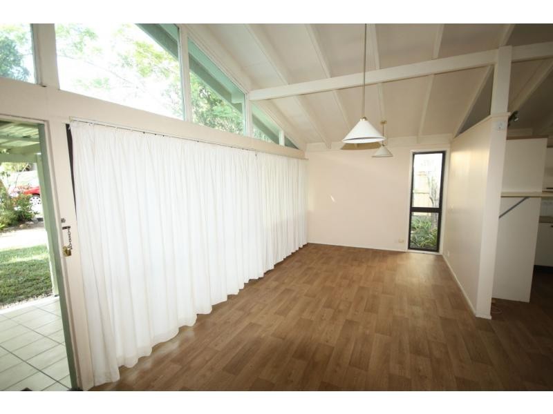 6 Halyard Street, Jamboree Heights QLD 4074