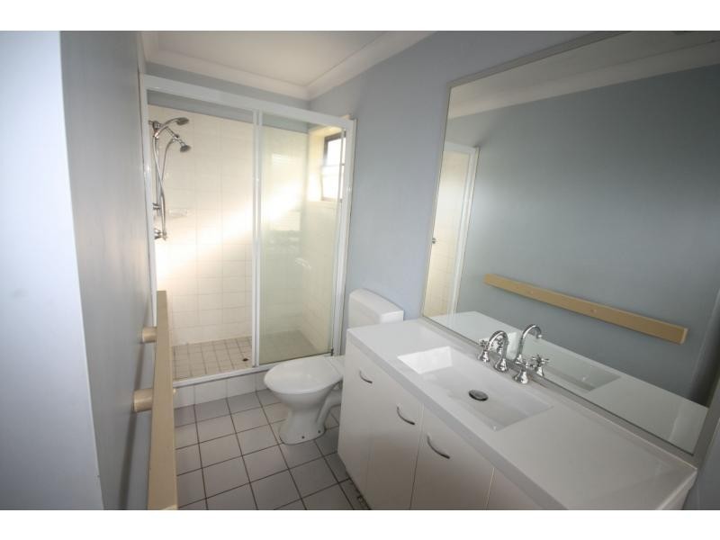 6 Halyard Street, Jamboree Heights QLD 4074