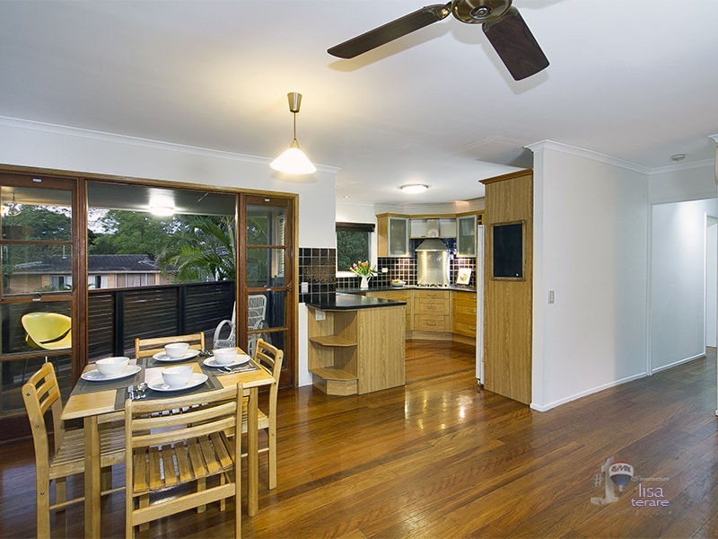 26 Sabot Street, Jamboree Heights QLD 4074