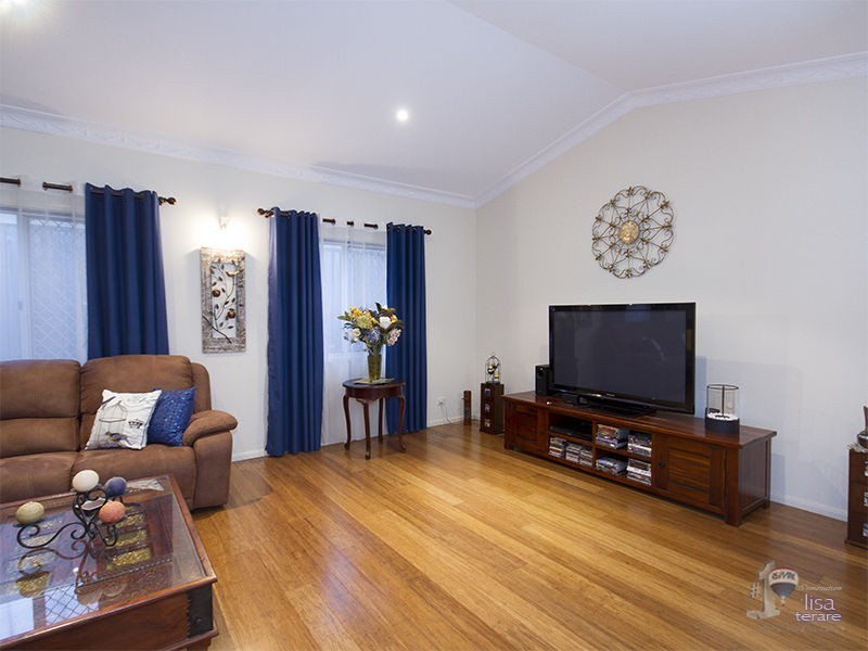 18 Toolara Circuit, Forest Lake QLD 4078