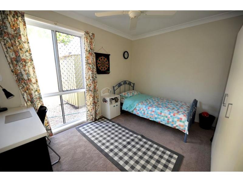 11 Innes Street, Middle Park QLD 4074