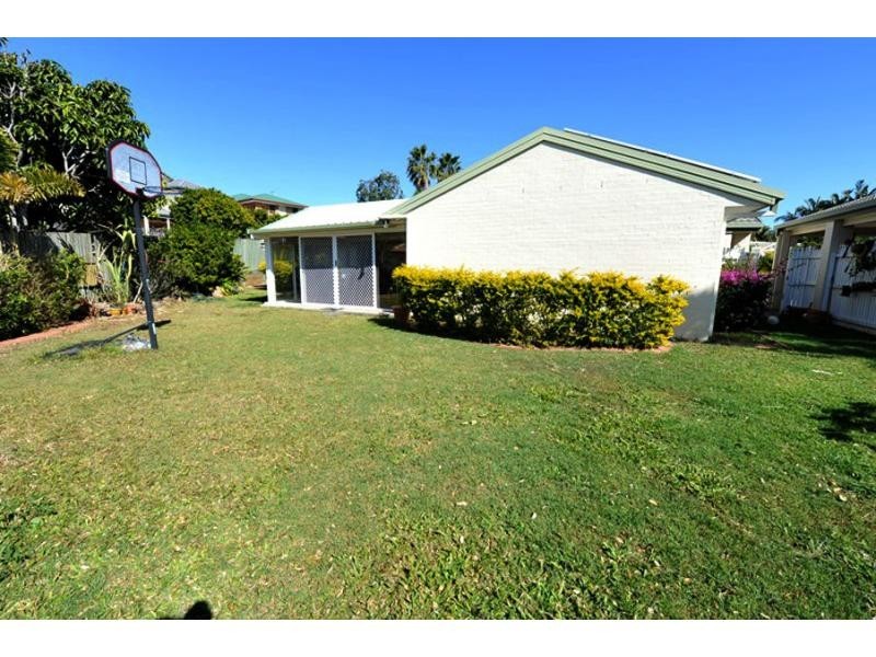 11 Innes Street, Middle Park QLD 4074