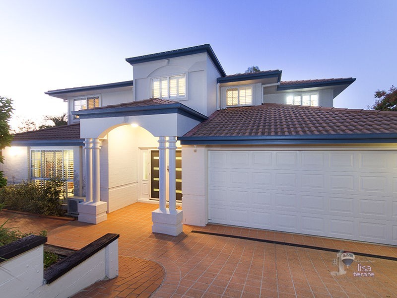 2 Everard Street, Westlake QLD 4074