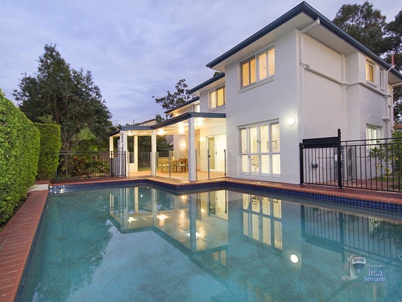 2 Everard Street, Westlake QLD 4074