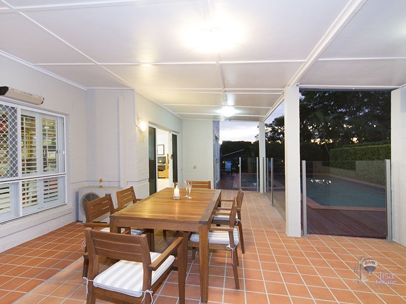 2 Everard Street, Westlake QLD 4074