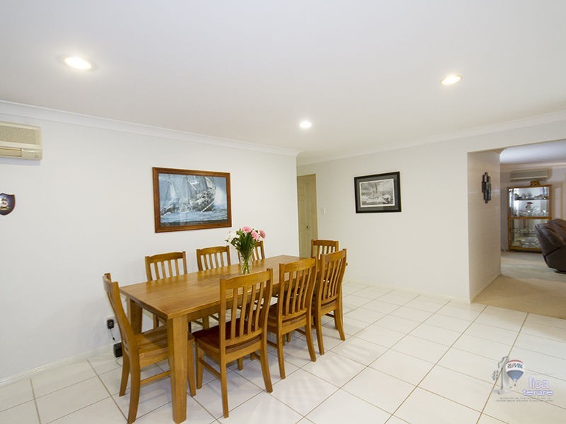 2 Everard Street, Westlake QLD 4074