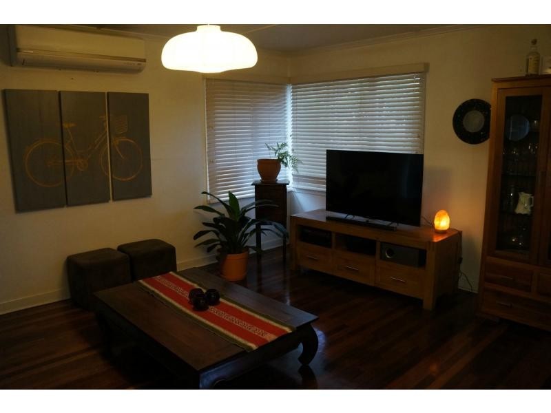 17 Ingham Street, Oxley QLD 4075