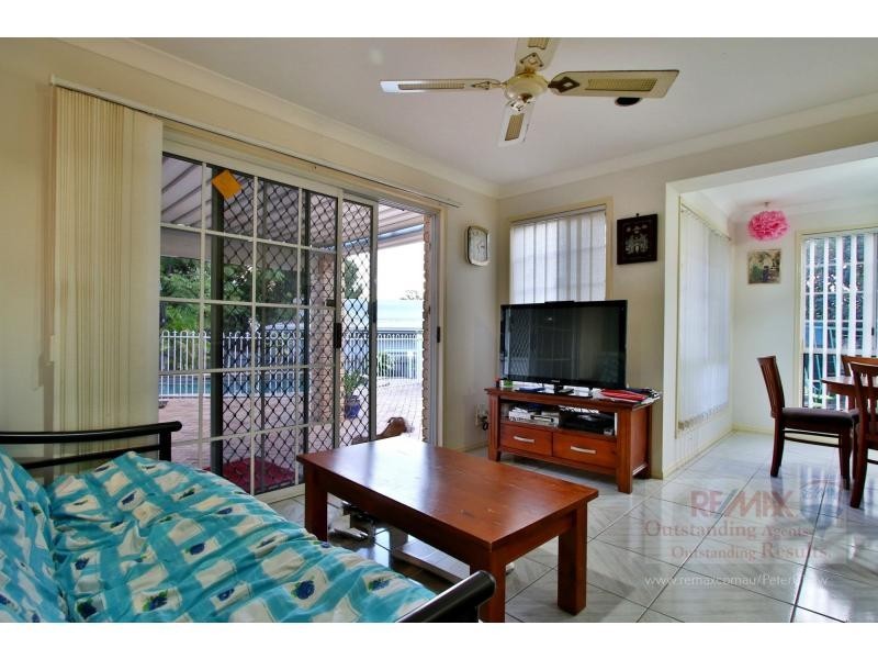 58 Hannah Street, Mount Ommaney QLD 4074