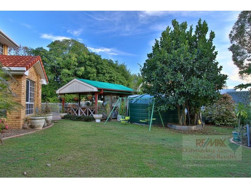 58 Hannah Street, Mount Ommaney QLD 4074