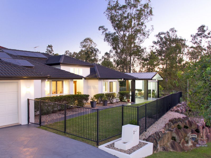 1 Gidgi Close, Westlake QLD 4074