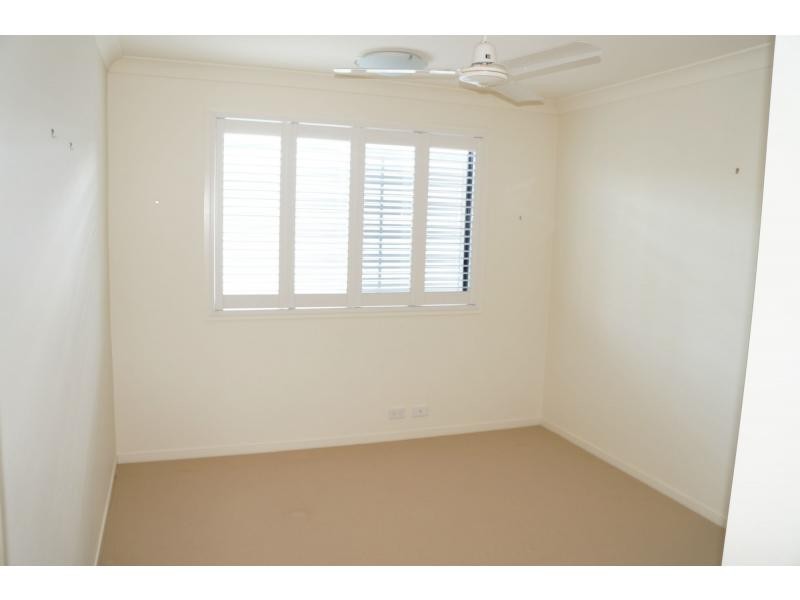 20 Central Avenue, Mount Ommaney QLD 4074