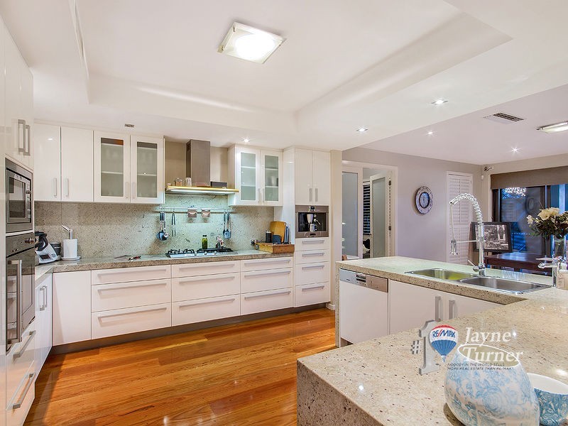 Sinnamon Park QLD 4073