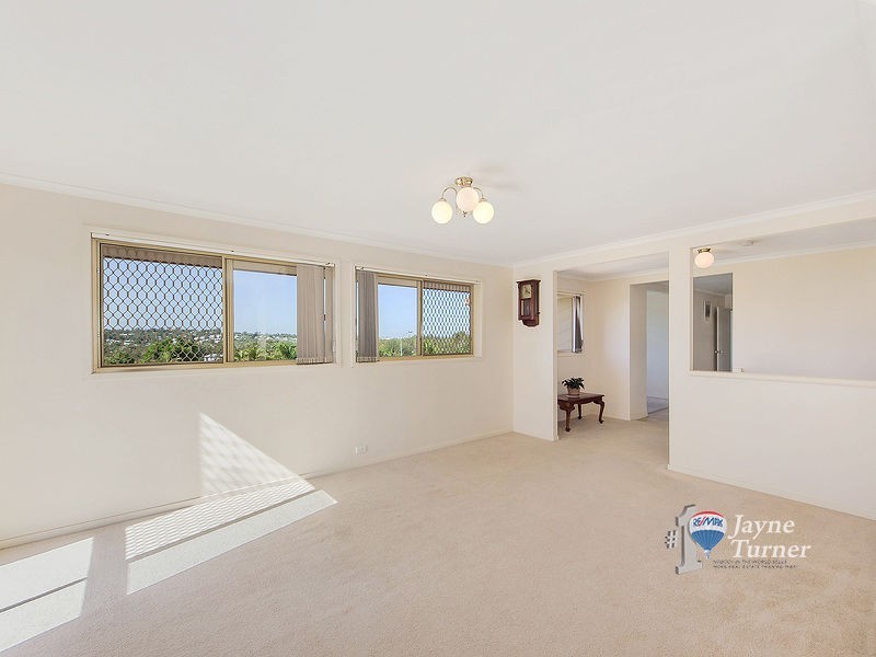 15 Cityview Rd, Sinnamon Park QLD 4073