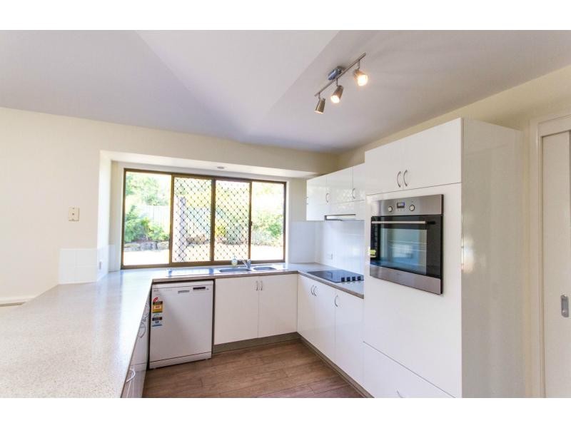 3 Avondale Road, Sinnamon Park QLD 4073