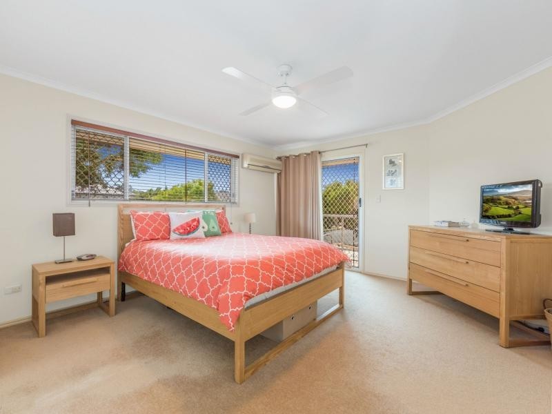 1 Kaboora Crescent, Westlake QLD 4074