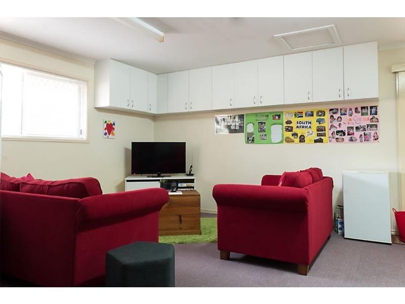 1 Kaboora Crescent, Westlake QLD 4074