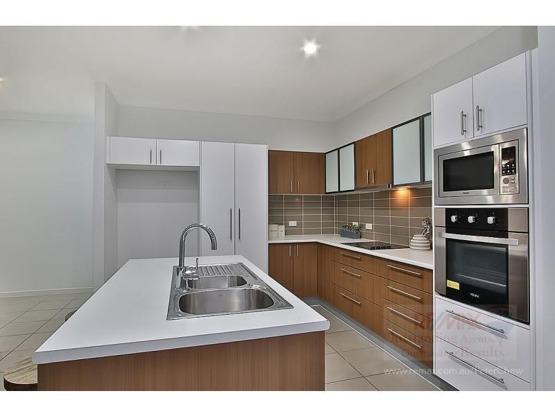 38 Andaman Street, Jamboree Heights QLD 4074