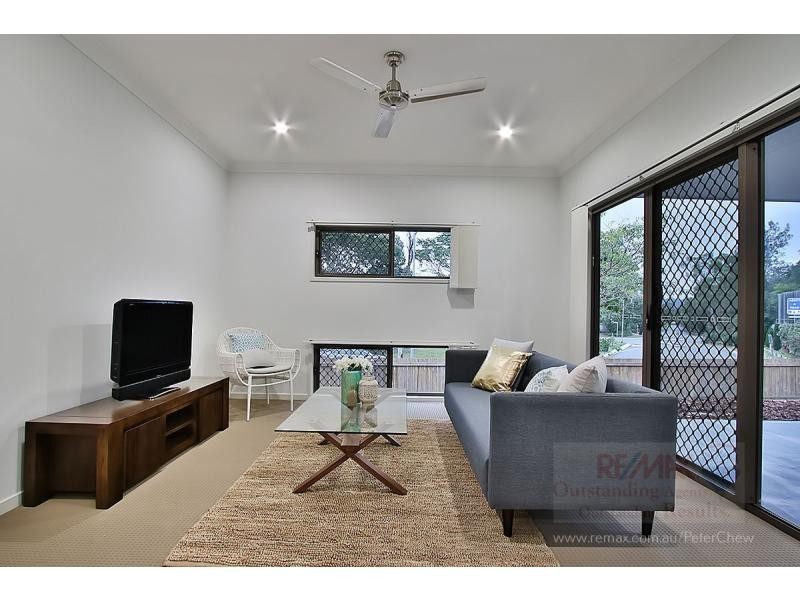 38 Andaman Street, Jamboree Heights QLD 4074