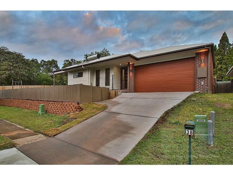 38 Andaman Street, Jamboree Heights QLD 4074