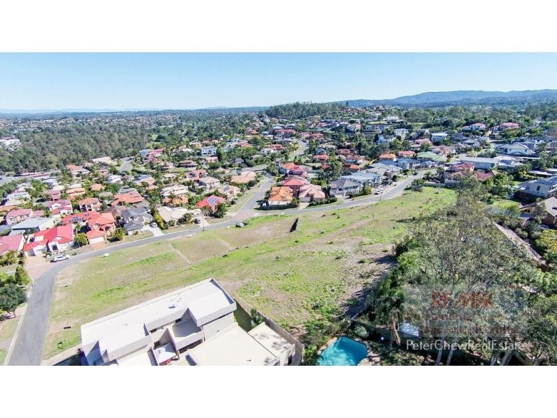5 Debussy Place, Mount Ommaney QLD 4074