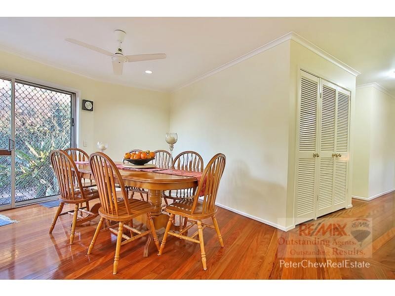 9 Fairweather Street, Kenmore QLD 4069