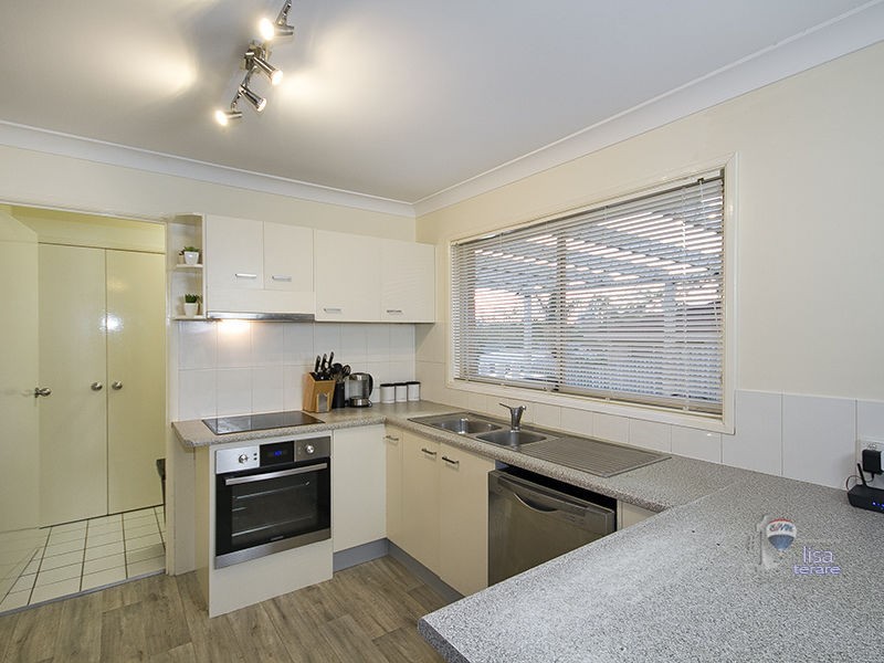 13 Tomkins Road, Riverhills QLD 4074