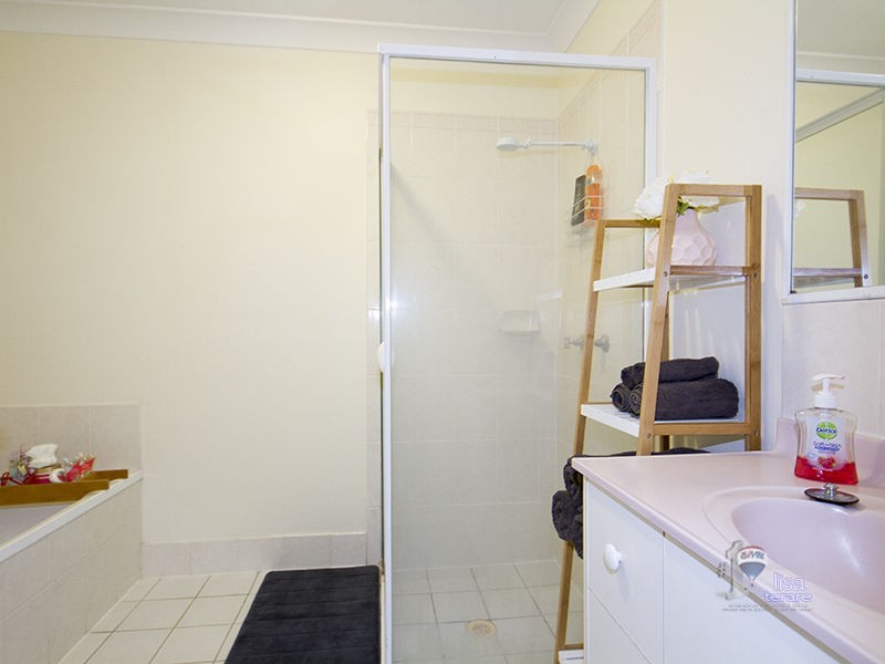 13 Tomkins Road, Riverhills QLD 4074