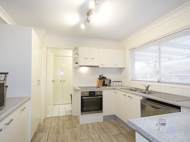 13 Tomkins Road, Riverhills QLD 4074