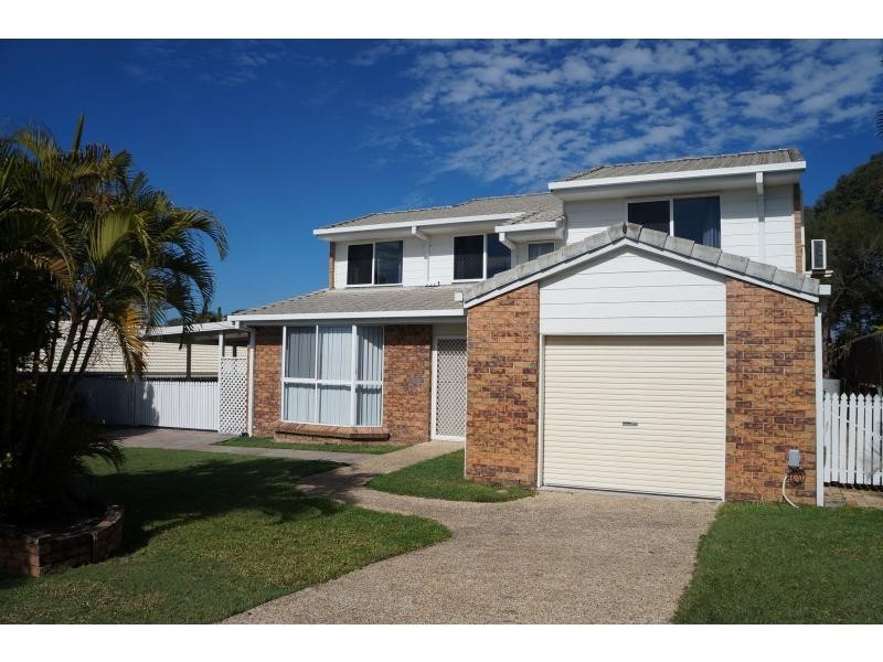 8 Serle Street, Middle Park QLD 4074