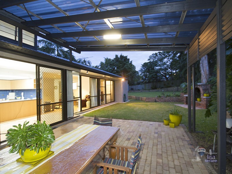 109 Arrabri Avenue, Mount Ommaney QLD 4074