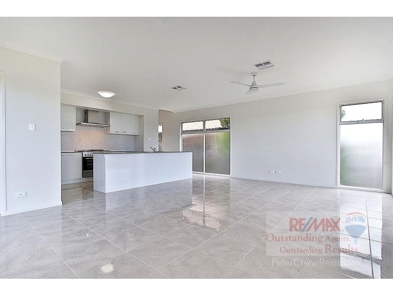 16 Copmanhurst Place, Sumner QLD 4074