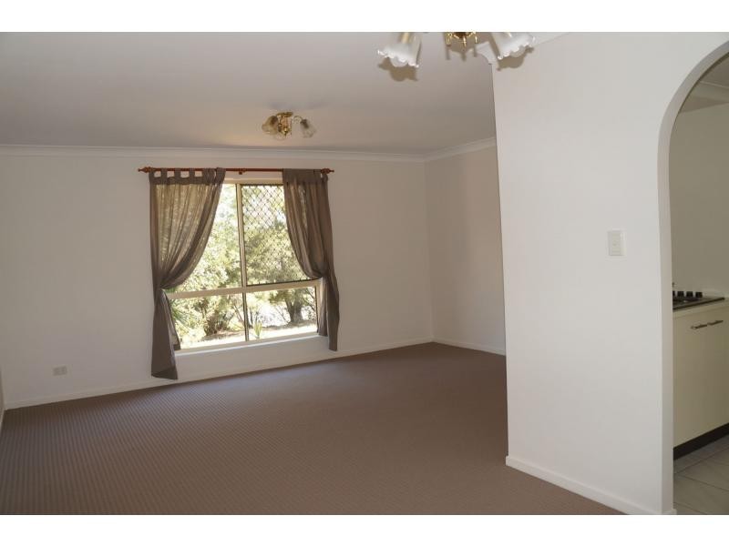 62 Glen Ross Road, Sinnamon Park QLD 4073