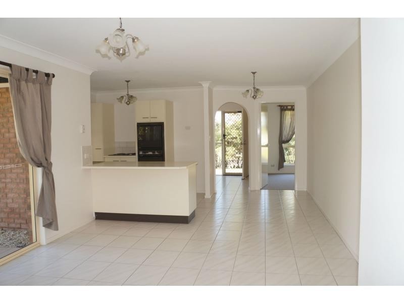 62 Glen Ross Road, Sinnamon Park QLD 4073