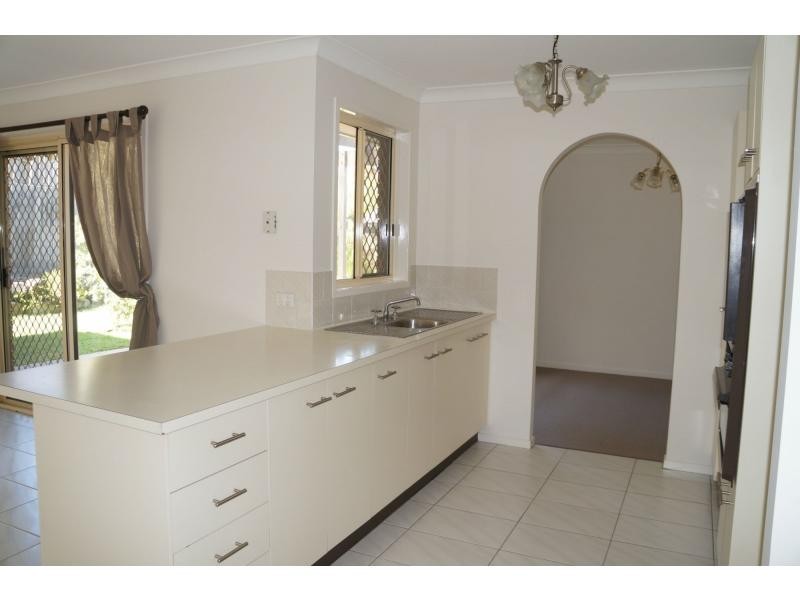 62 Glen Ross Road, Sinnamon Park QLD 4073