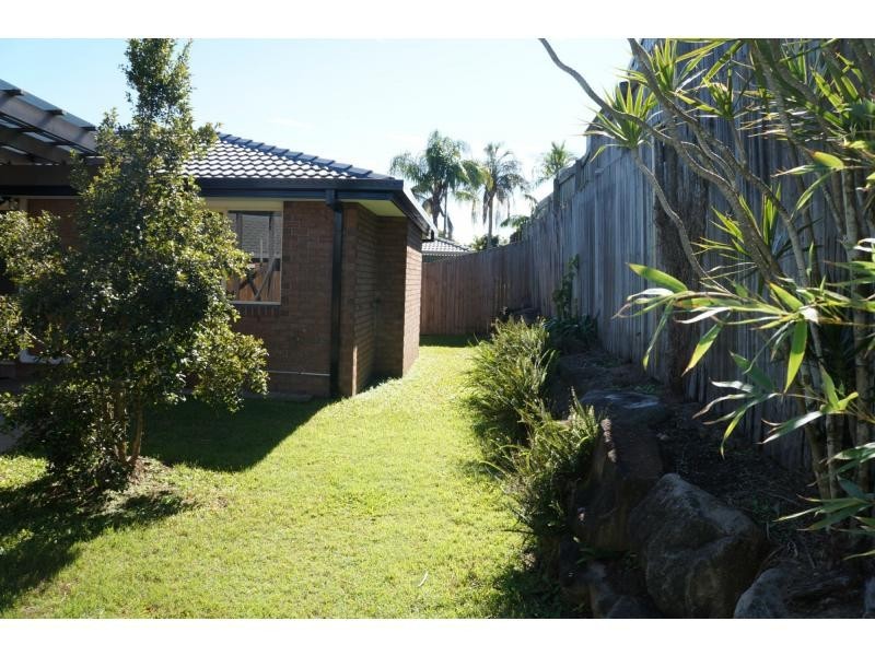 62 Glen Ross Road, Sinnamon Park QLD 4073